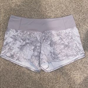 Lululemon Speed Up short 4”